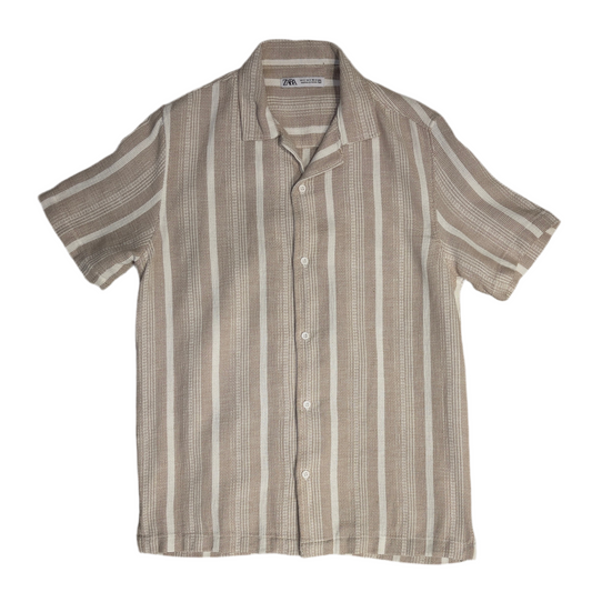 Half sleeve shirt